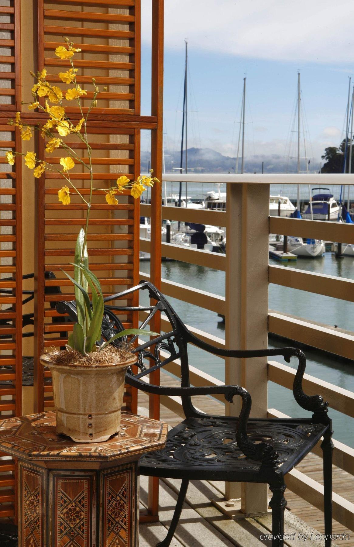 Hotel Waters Edge Tiburón Habitación foto